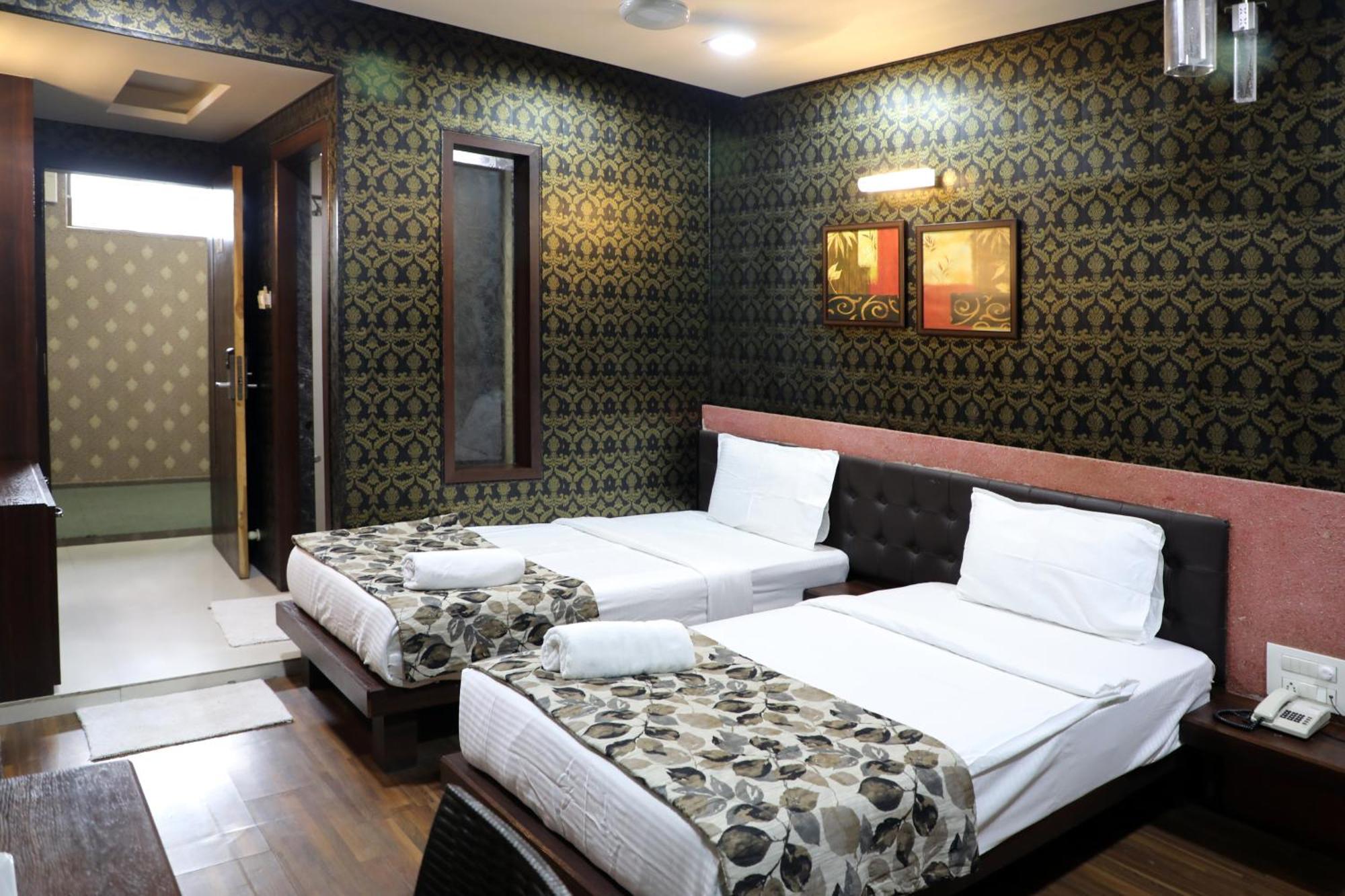 Hotel Pearls Aurangabad  Eksteriør billede
