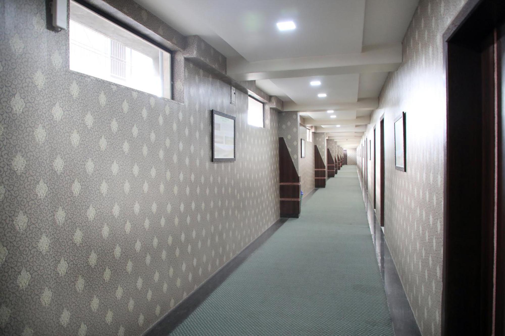Hotel Pearls Aurangabad  Eksteriør billede