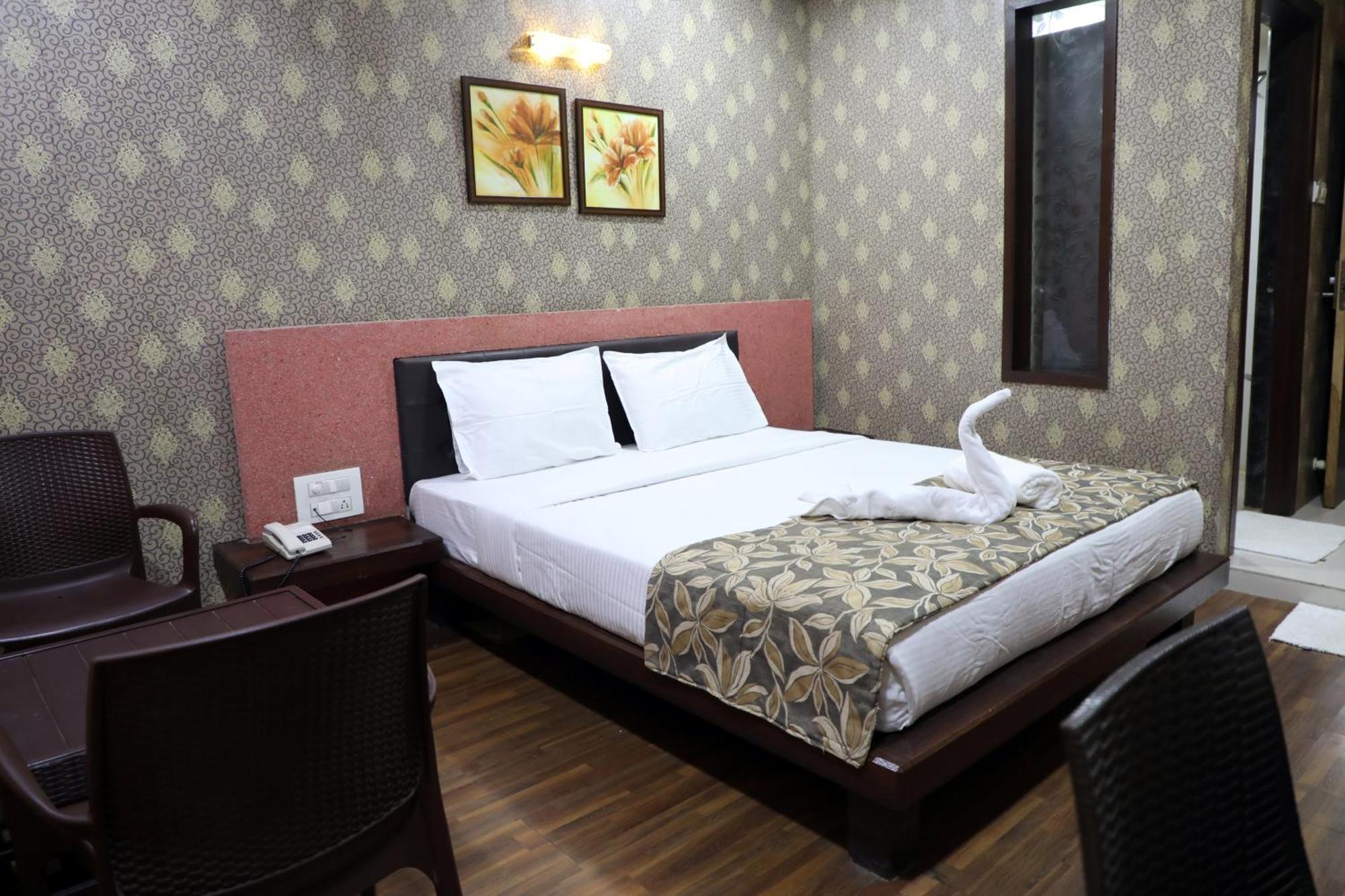 Hotel Pearls Aurangabad  Eksteriør billede