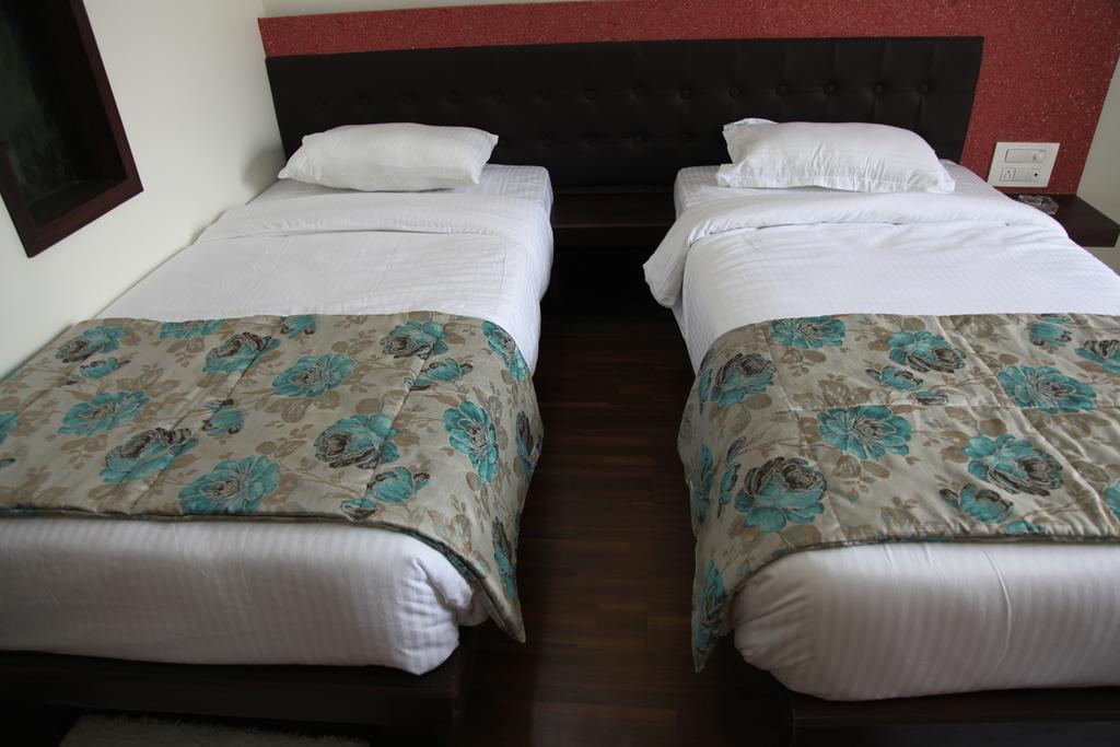 Hotel Pearls Aurangabad  Eksteriør billede