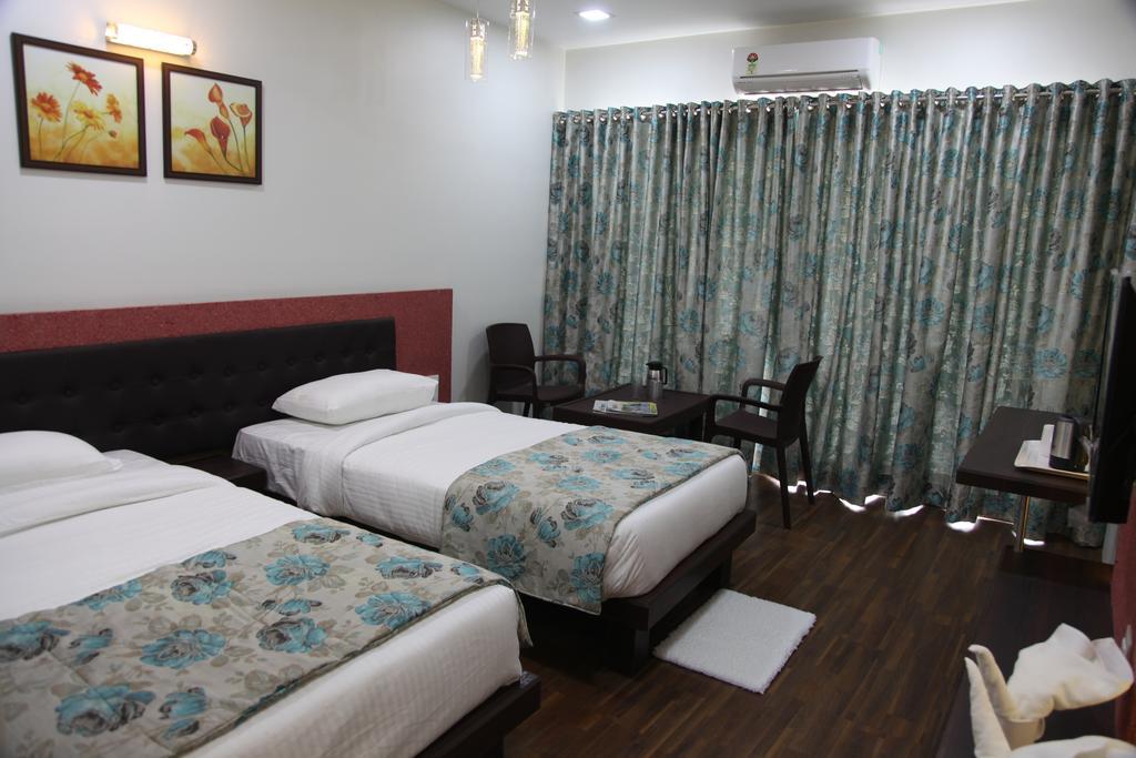 Hotel Pearls Aurangabad  Eksteriør billede