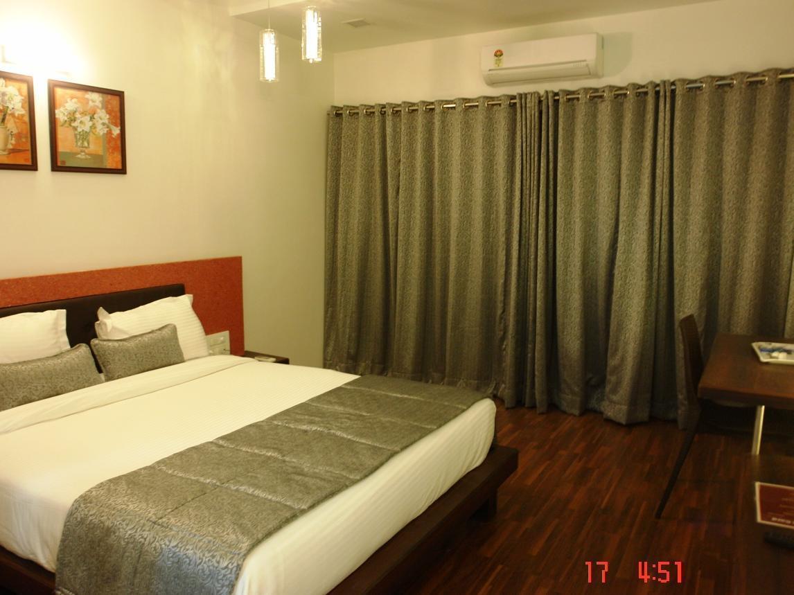 Hotel Pearls Aurangabad  Eksteriør billede